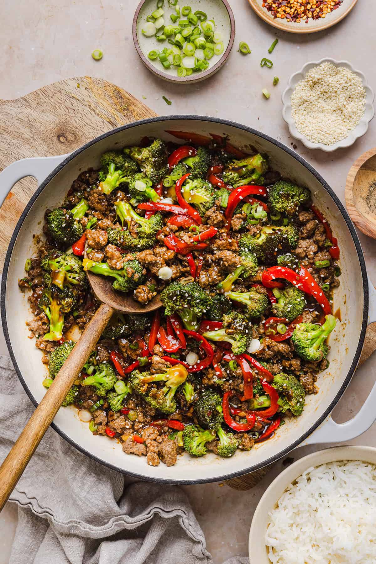 These Healthy Mongolian Ground Beef Bowls are quick, easy, and ready in just 20 minutes! Made with a sweet and savory sauce, this high-protein dinner is perfect for busy weeknights or meal prep.